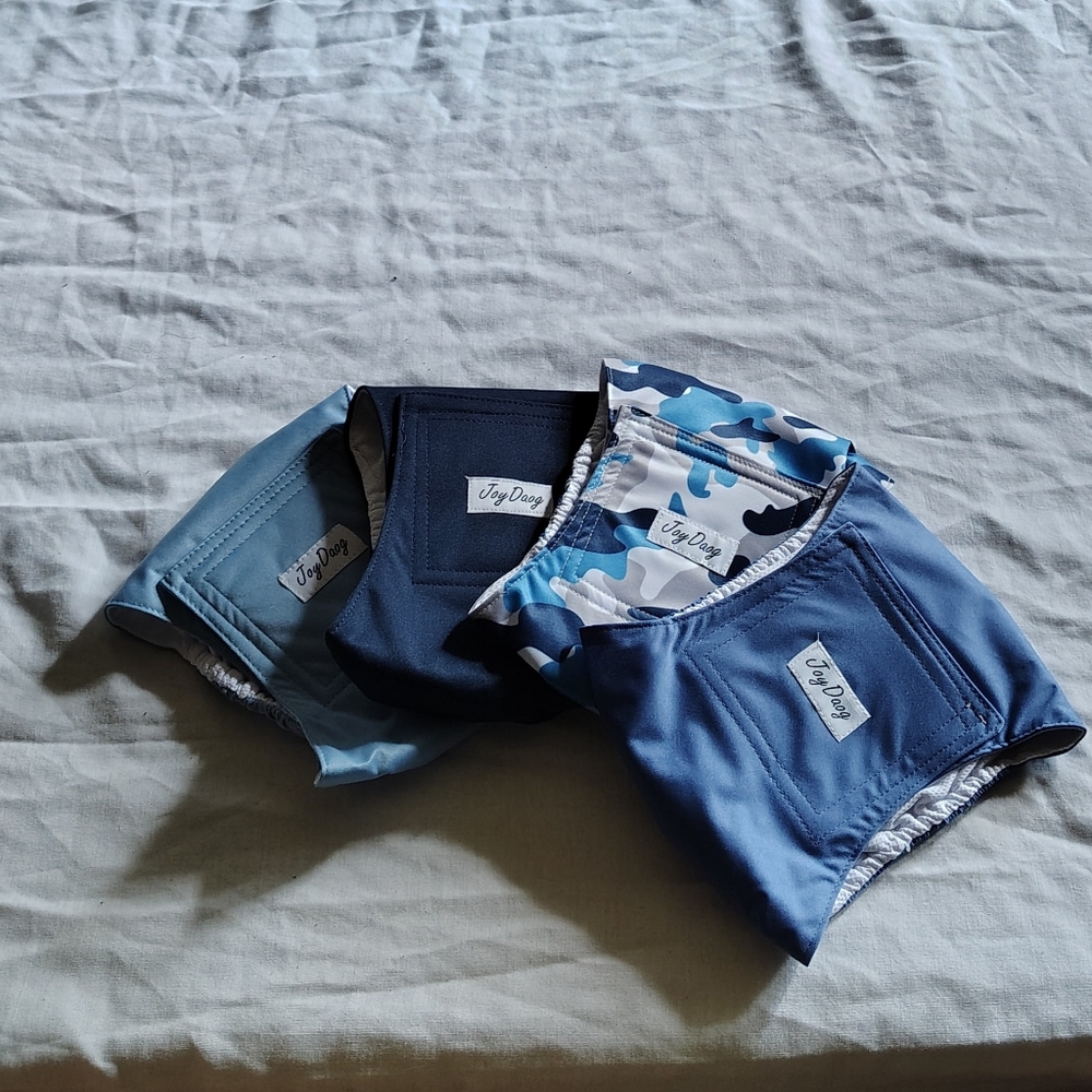 Set of 4 Medium JoyDaog Washable/Reusable Unisex Dog Diapers
